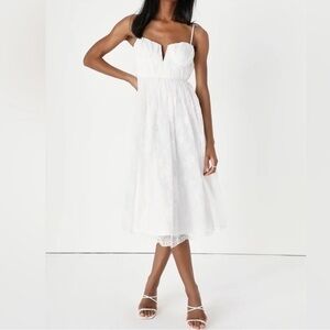 NWT Lulus Dreamy Entrance White Lace Bustier Sleeveless Midi Dress